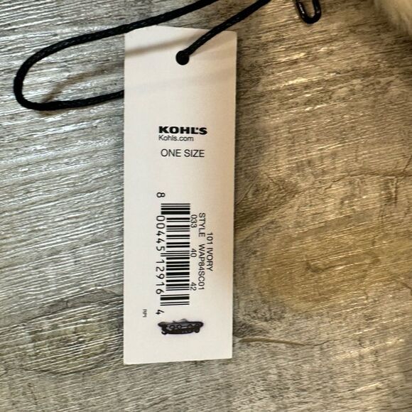 $5 ADD ON ITEM NWT Apt. 9 Cream Faux Fur Infinity Scarf w/Metallic Silver Dots - Picture 7 of 8